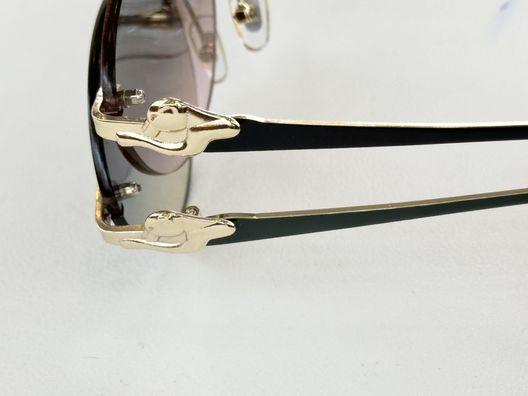  Cartier
MOD：CT0229s
Size：59口15-145

