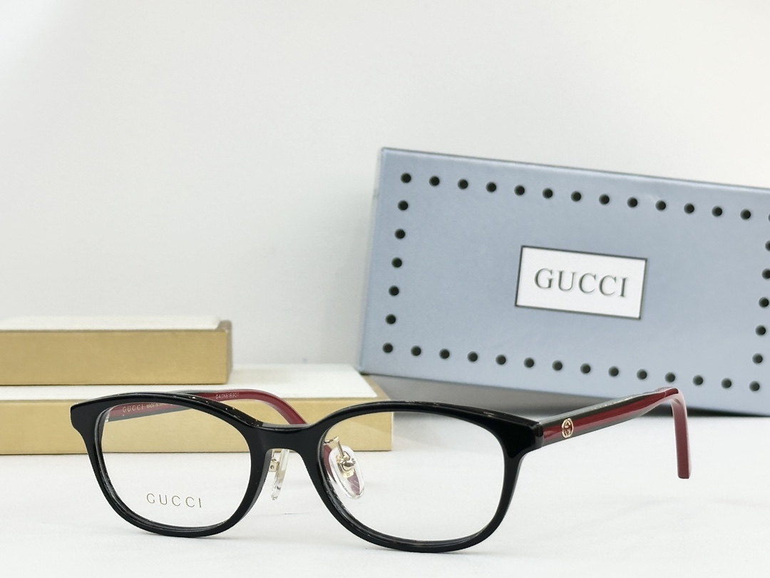  GUCC*
MODEL：GG1903OJ
SIZE：53口19-145
