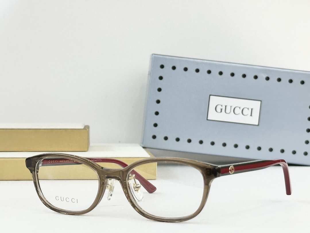  GUCC*
MODEL：GG1903OJ
SIZE：53口19-145
