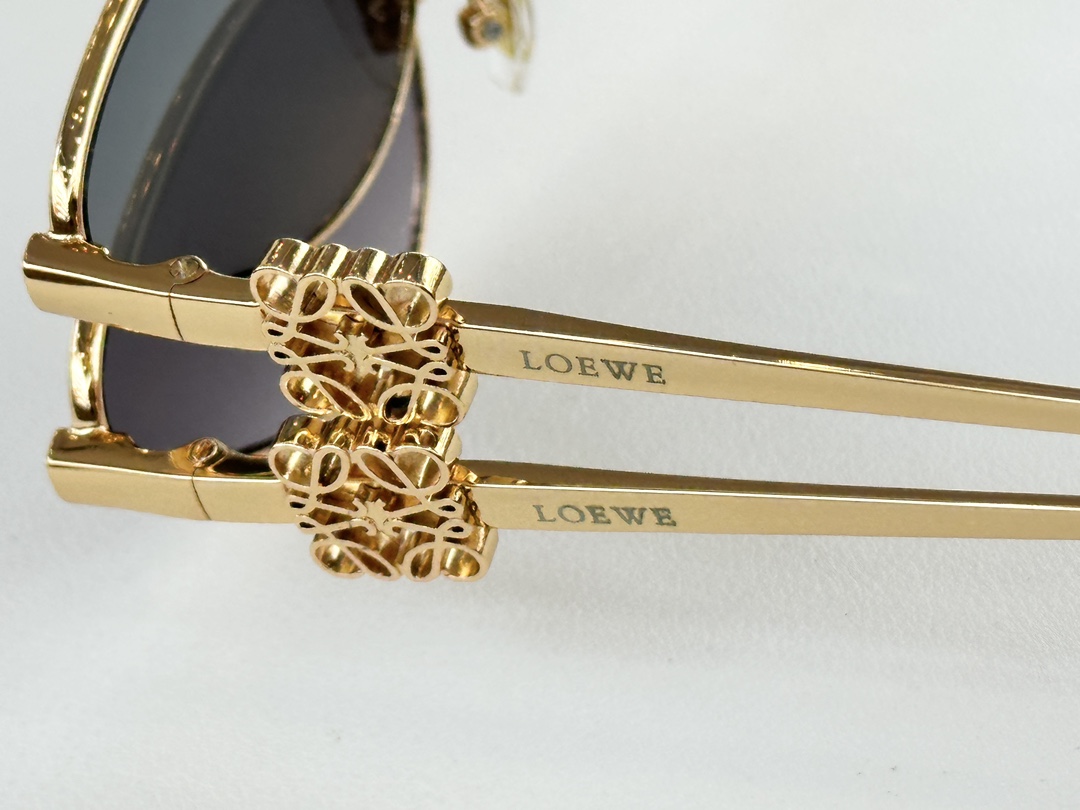  Loewe
Mod：LW5121S
Size：59-18-143
