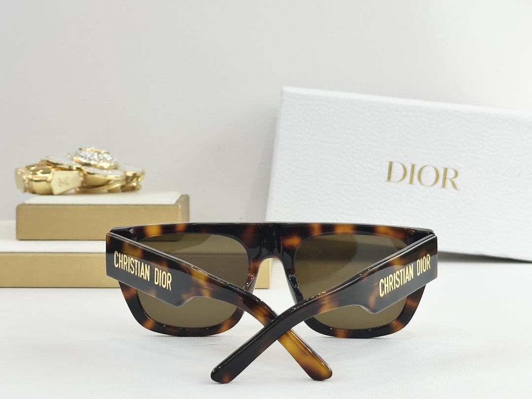  DIOR
MOD：CD 5287
Size：54口18-145
