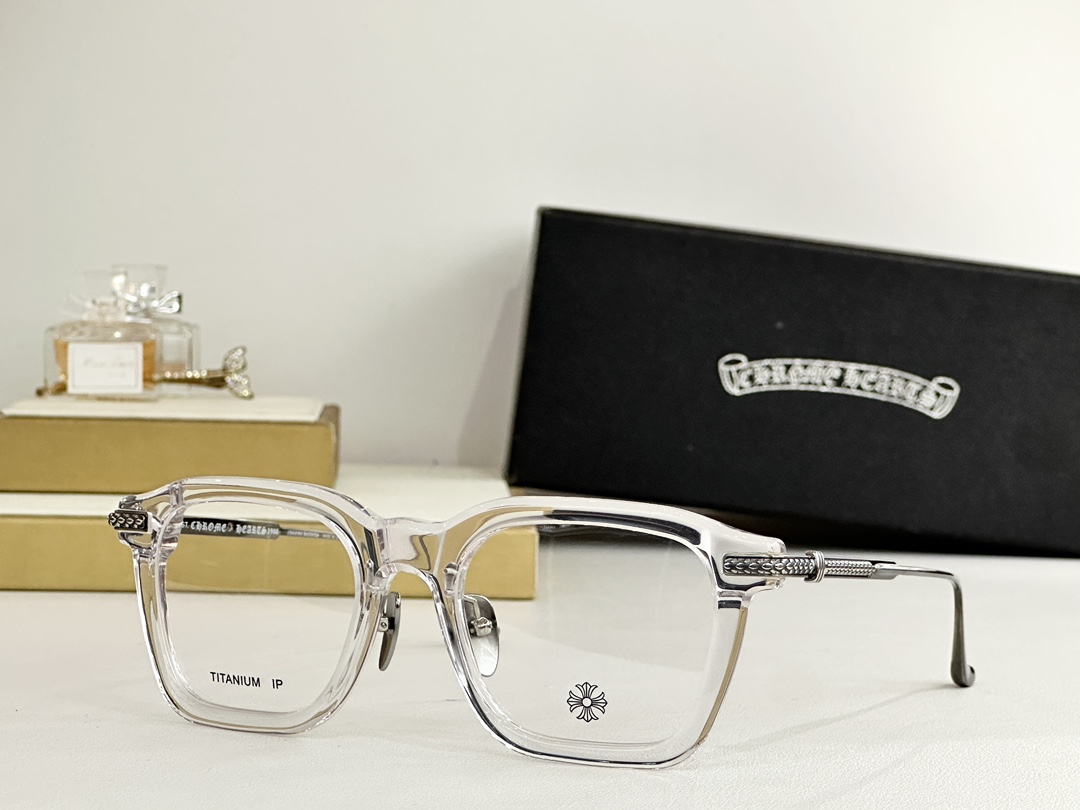  Chrome Hearts 克罗心
MODEL CUMPTION
SIZE：56口21-137

