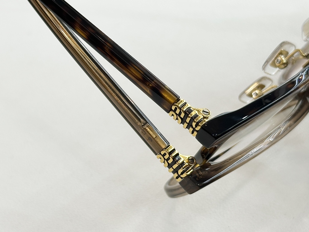  MIU M*
MODEL VMU 05W-F
SIZE：54口17-140

