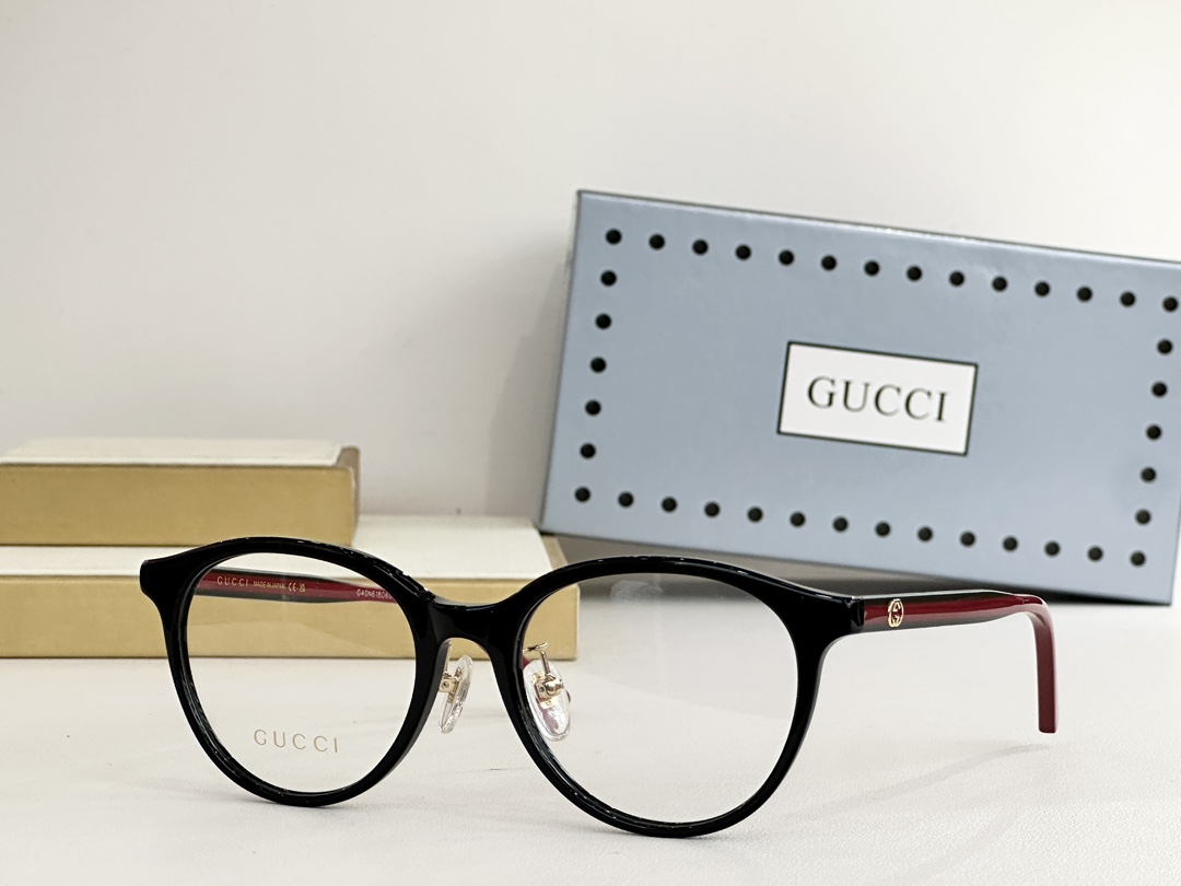  GUCC*
MODEL：GG1867OK
SIZE：51口19-145
