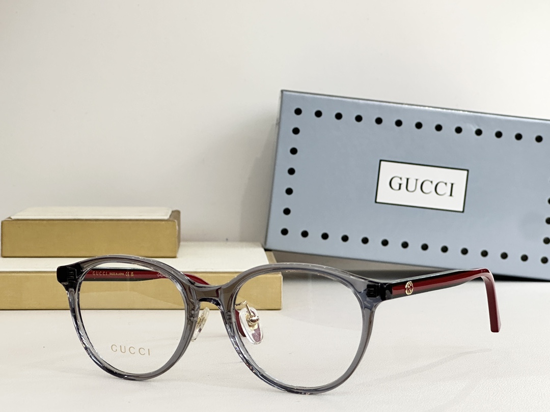  GUCC*
MODEL：GG1867OK
SIZE：51口19-145
