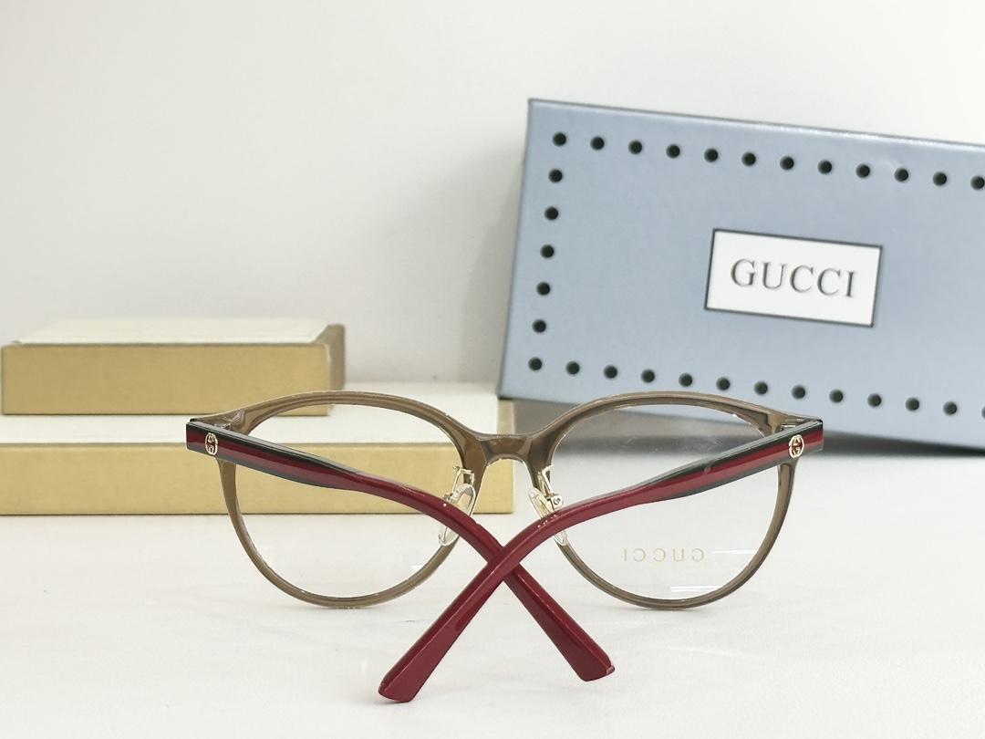  GUCC*
MODEL：GG1867OK
SIZE：51口19-145
