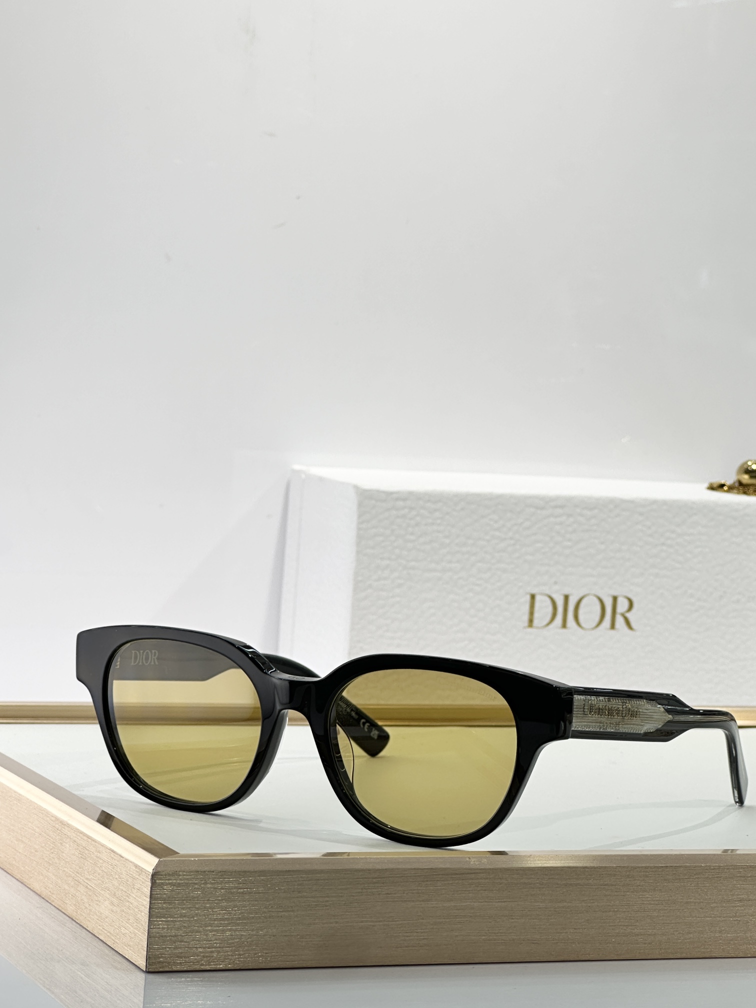  Dior
MODEL：Christian Dior Label R1F
SIZE：  54口19-14