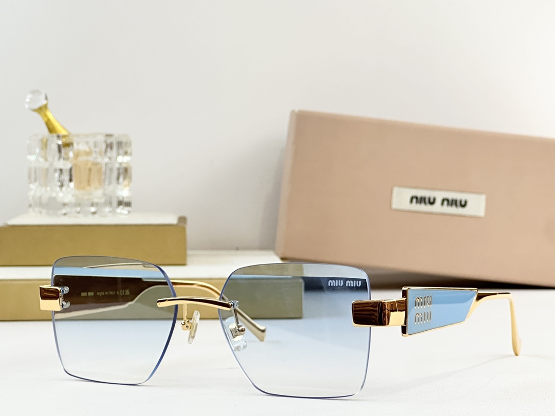  MIU MI*
MOD：MU 1711LV
Size：57口17 145
