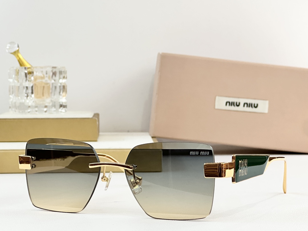  MIU MI*
MOD：MU 1711LV
Size：57口17 145
