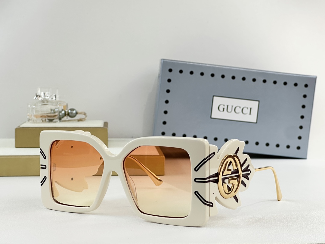  GUCC*
MODEL：GG0535S
SIZE：56口15-145


