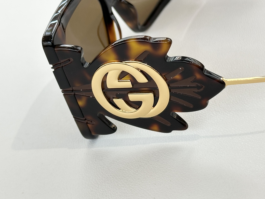  GUCC*
MODEL：GG0535S
SIZE：56口15-145


