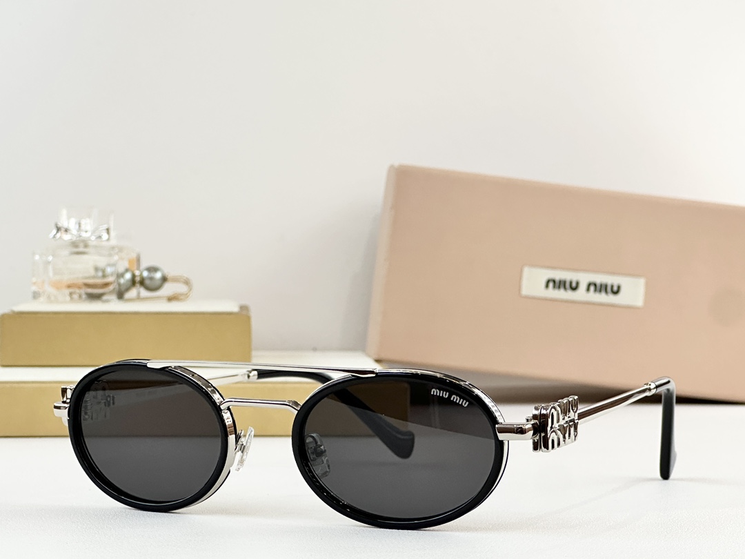  MiuMi*
Mod：MU 54ZS
Size：53-19-140
