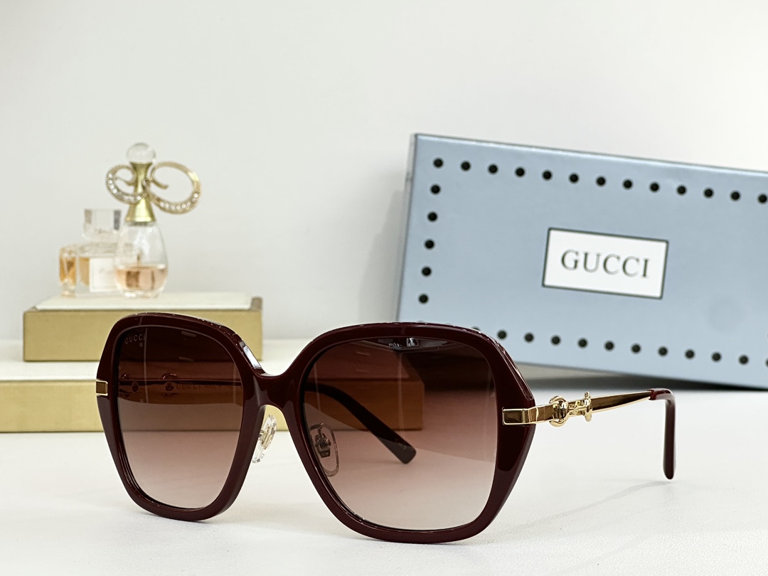 GUCC*
MODEL：GG2055SA
SIZE：57口17-145
