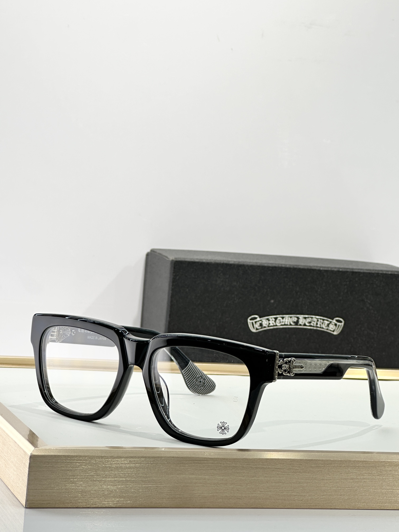 Chrome Hearts MODEL: BOX OFFICER MIST SIZE:56口19-145 
