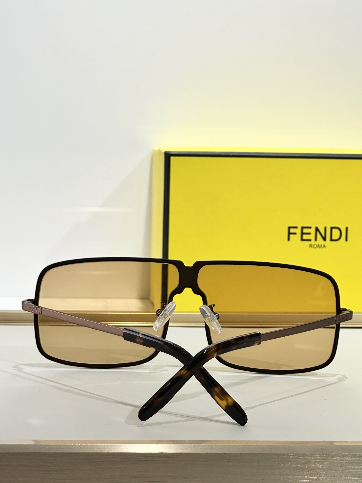 FENDIMODEL: FE40195USIZE:78口8-120