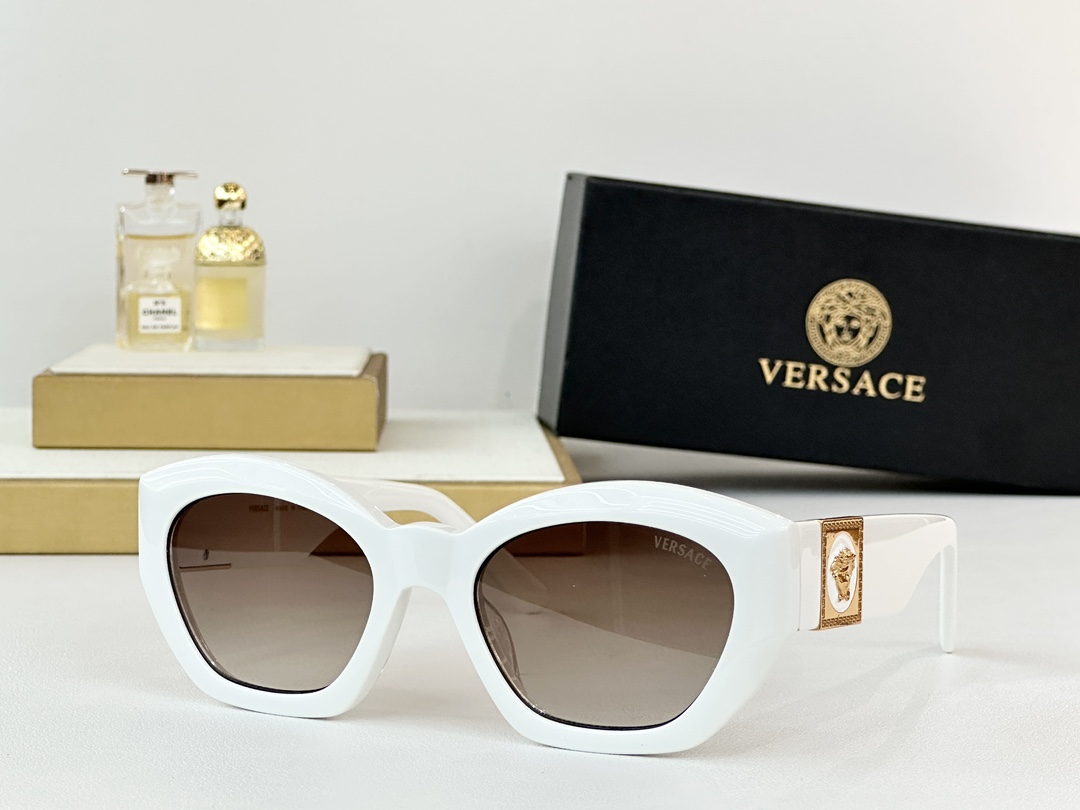  VERSAC*
MODEL：420/C
Size：53口20 145
