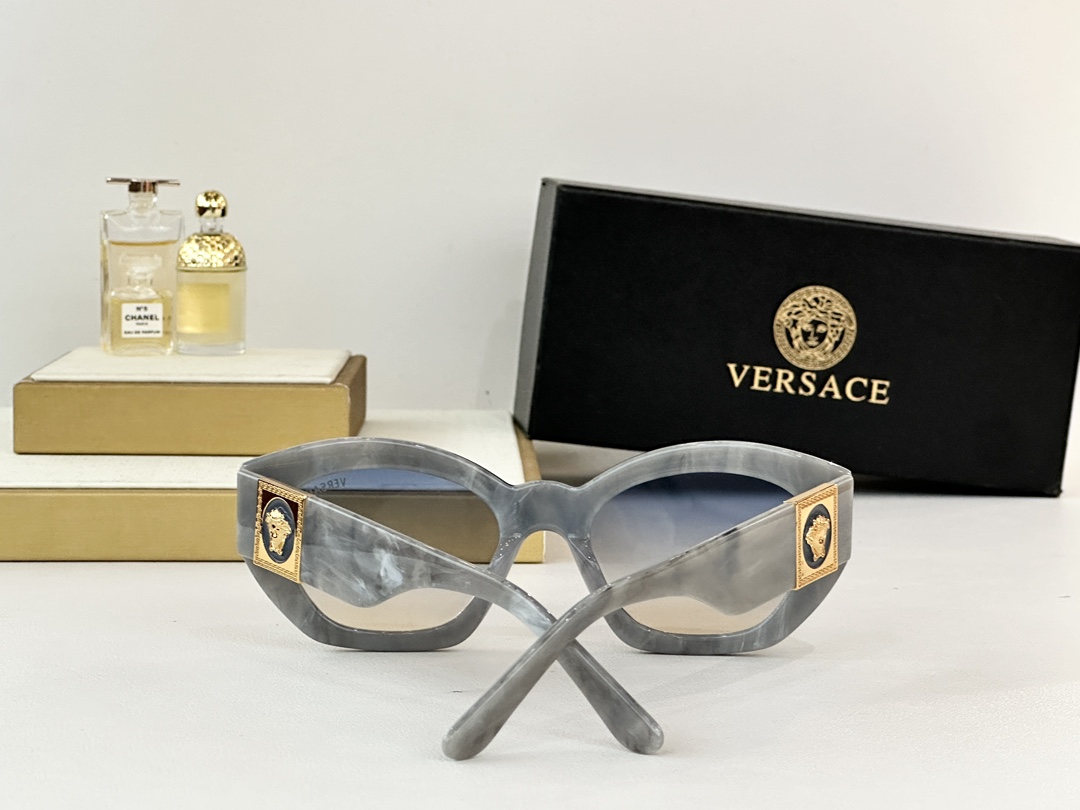  VERSAC*
MODEL：420/C
Size：53口20 145
