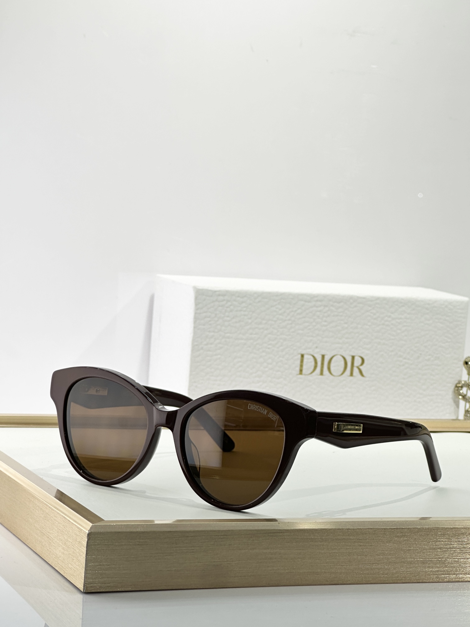  DIOR
MOD：DIORCDIORO B2I
Size：51口18-140
