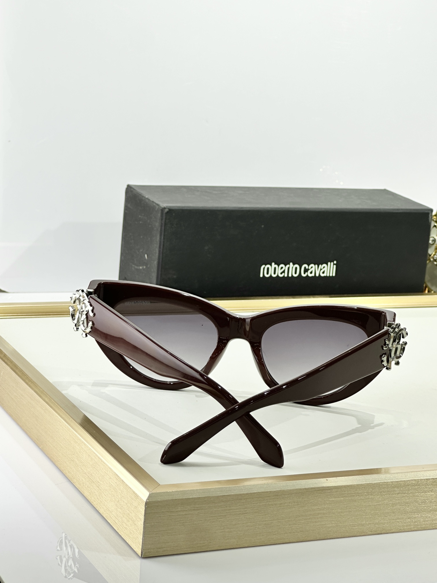  Roberto Cavalie*
MODEL：SRC017M
SIZE：53口20-140
