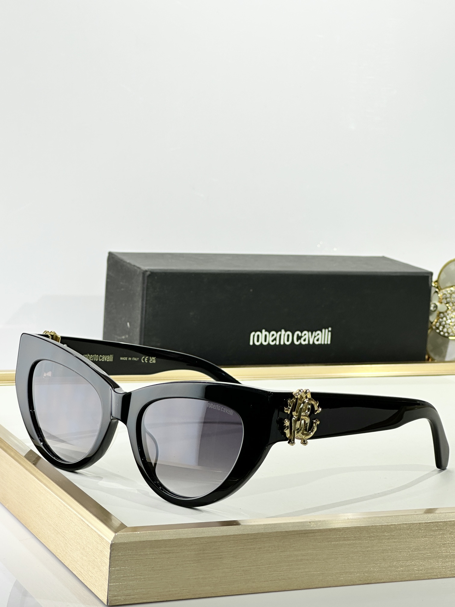  Roberto Cavalie*
MODEL：SRC017M
SIZE：53口20-140
