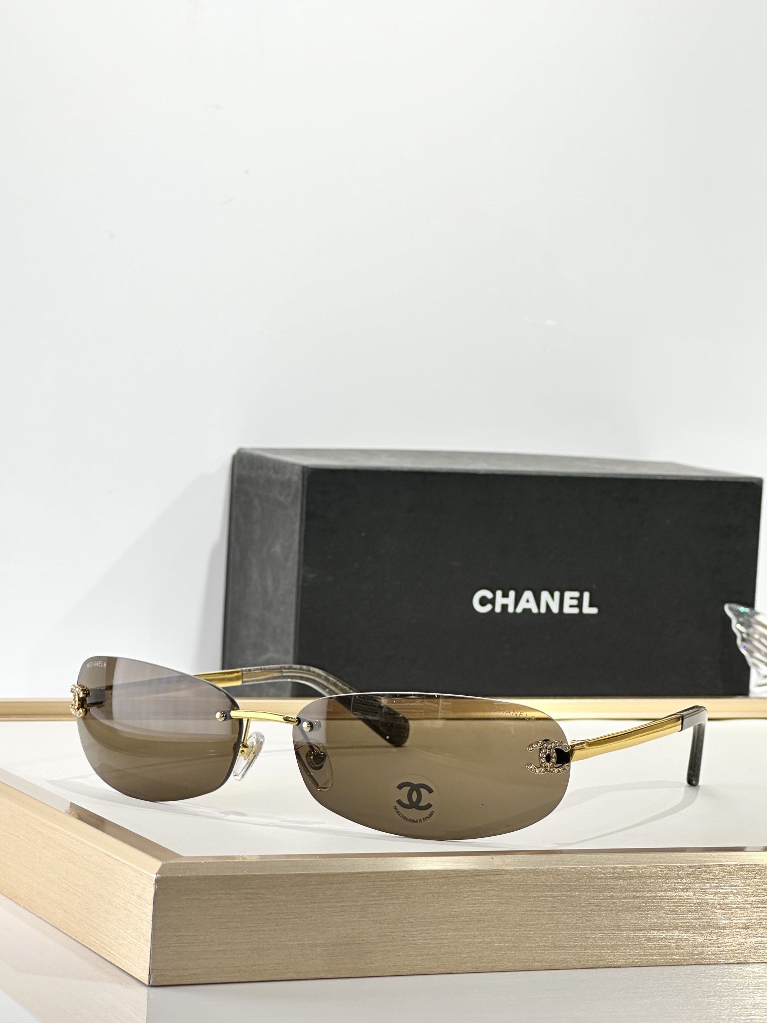  CHANEL
MODEL：A71560
SIZE：68口16-145
