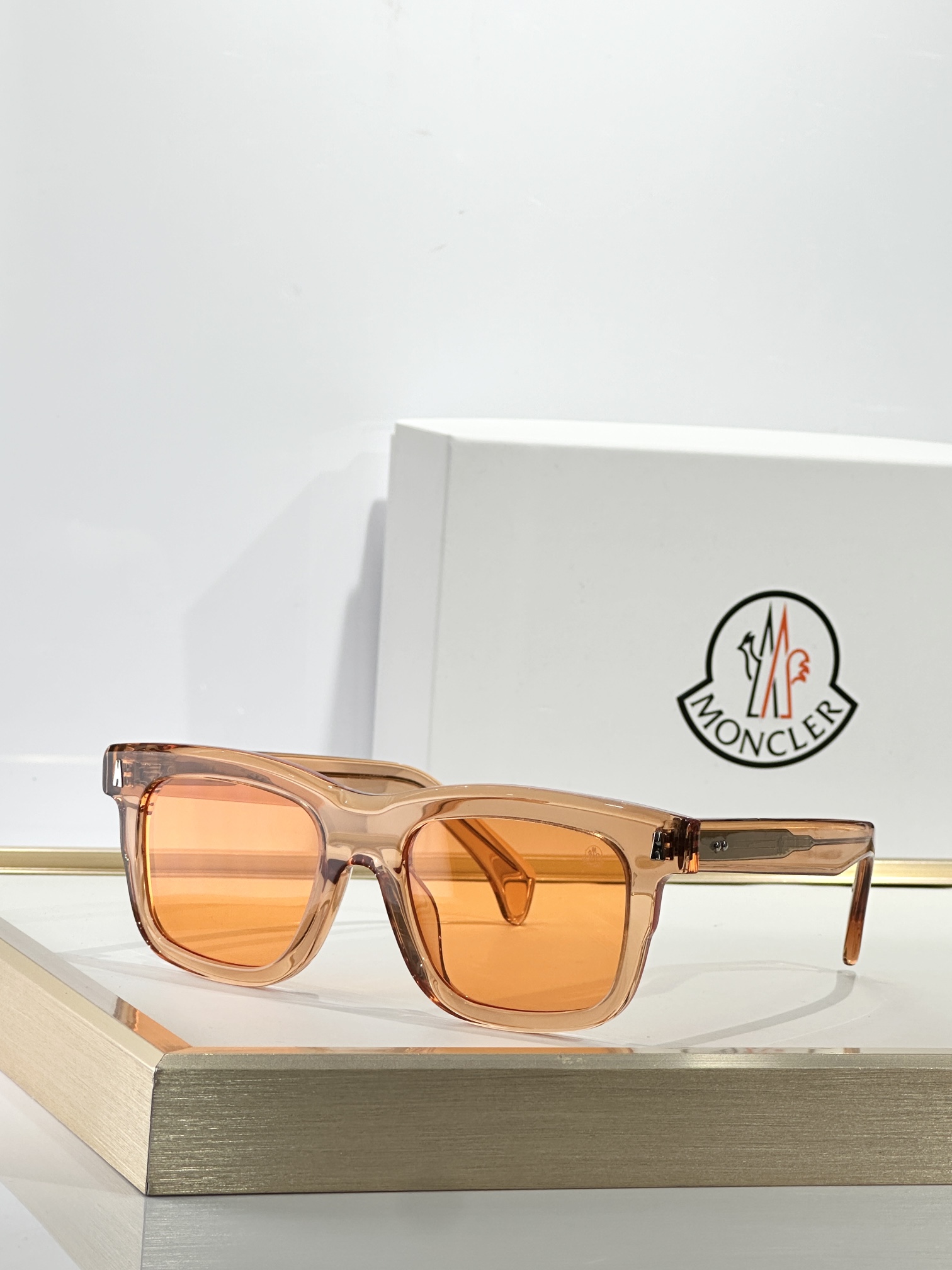 MonclerMODEL：ME6004SIZE：51口21-145🎉