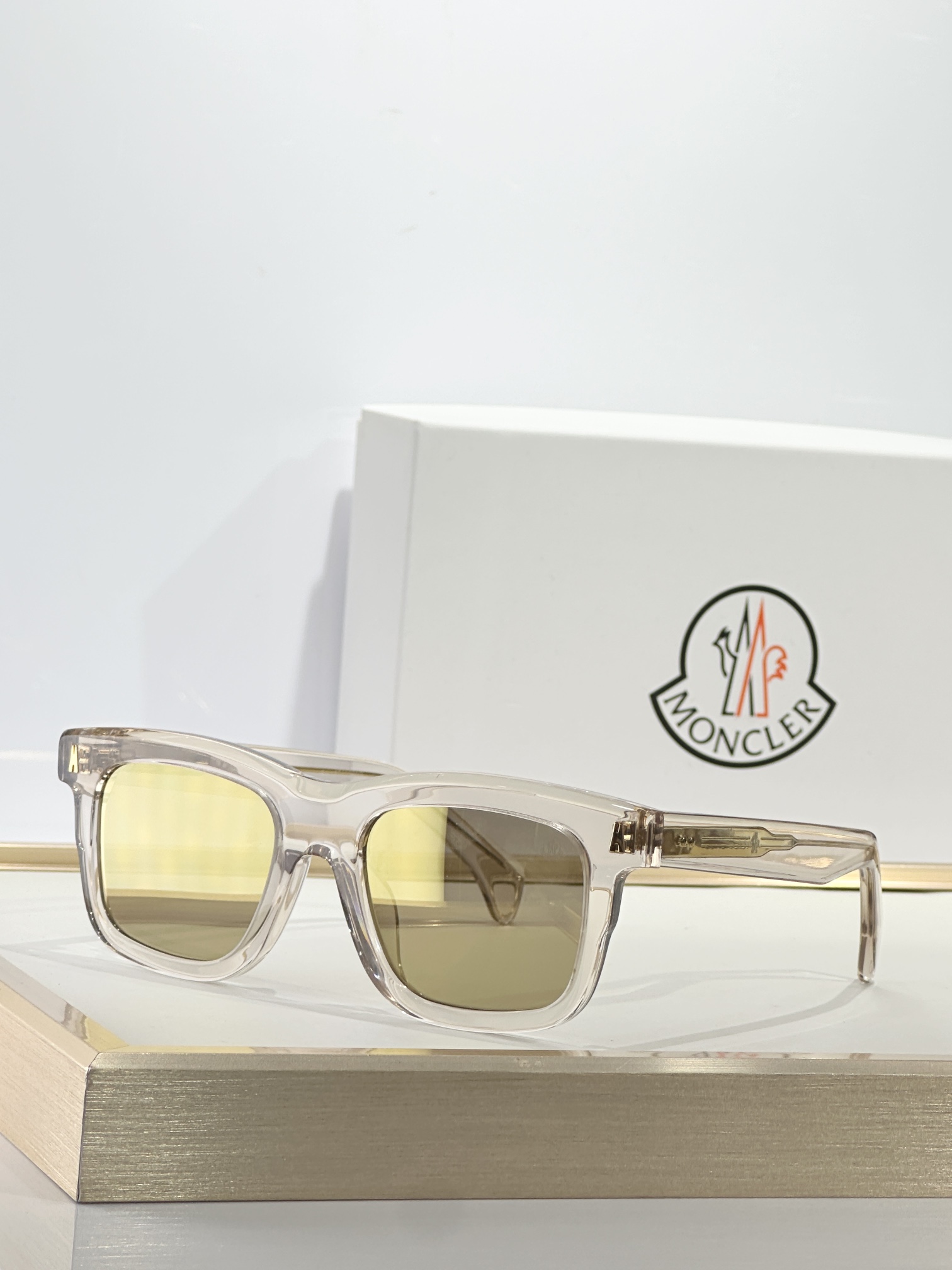 MonclerMODEL：ME6004SIZE：51口21-145🎉