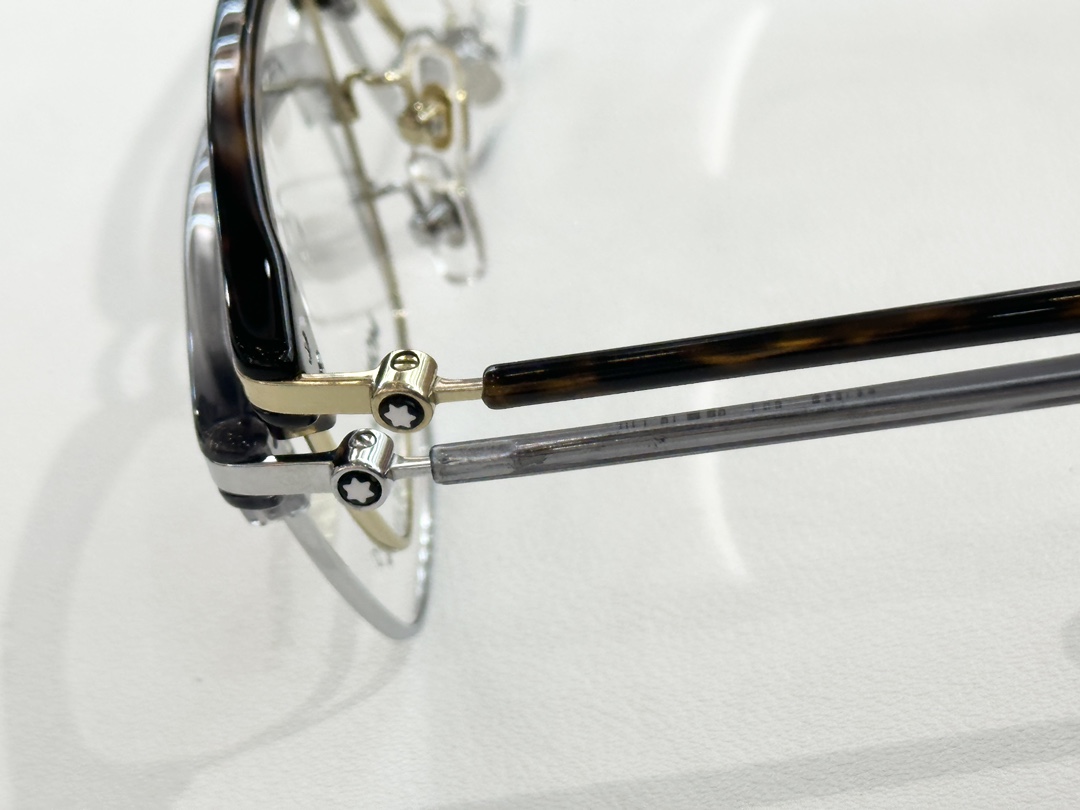  MONT BLAN*
MODELMB0409O
SIZE 52口19-145
