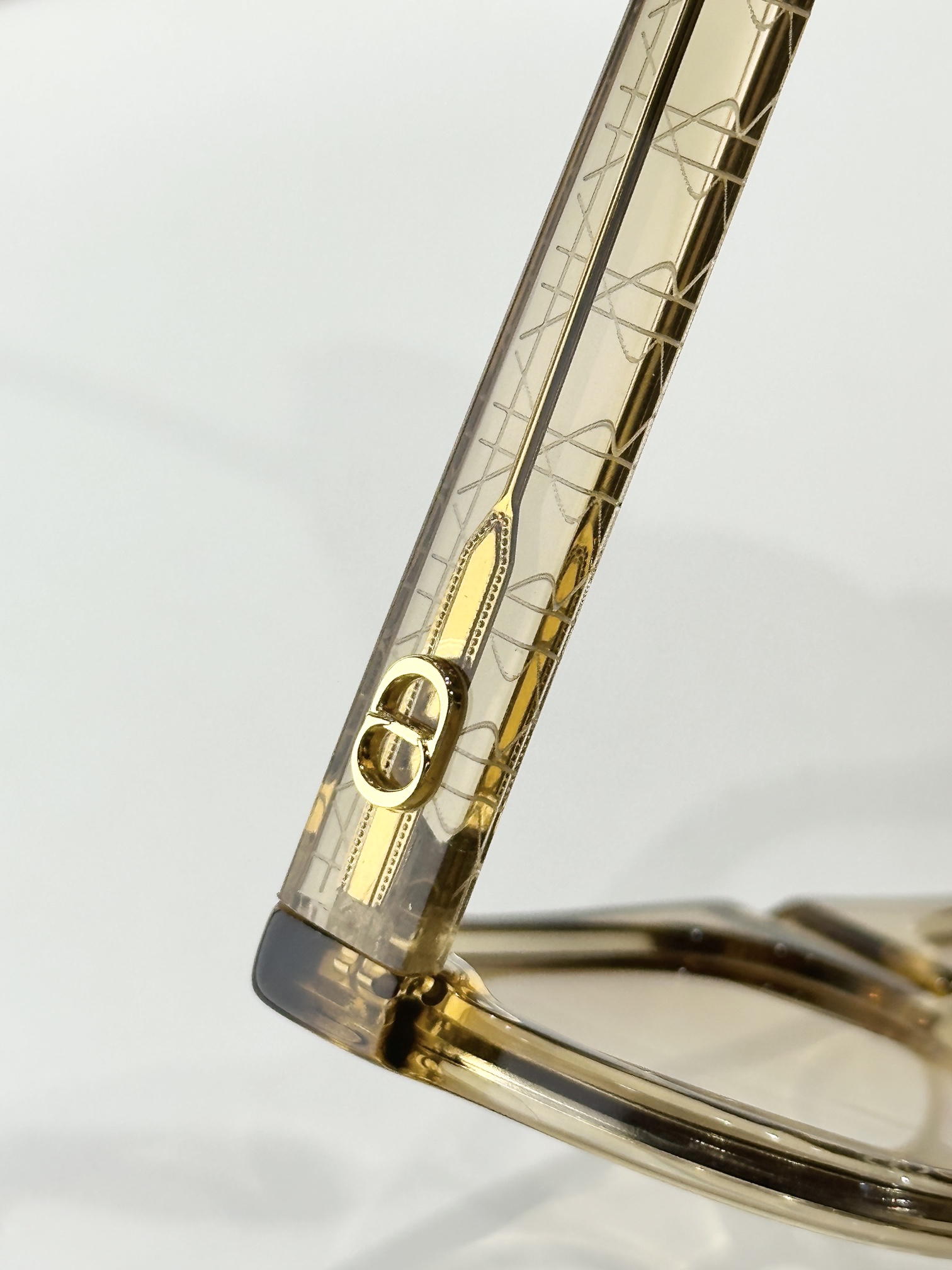  DIOR
MOD：CD lconA1F
Size：57口16 145
