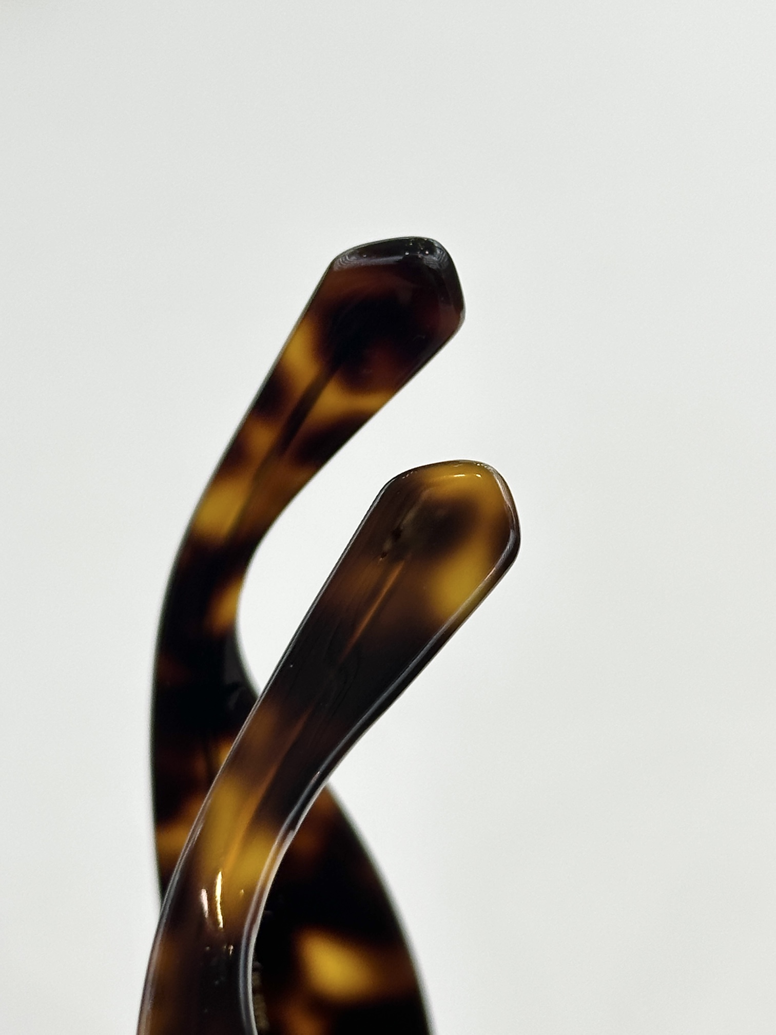 OFF-WHITE Roma Rectangle Frame Sunglasses | Designer Shades with Modern Style 8 i1756547563 2006 3