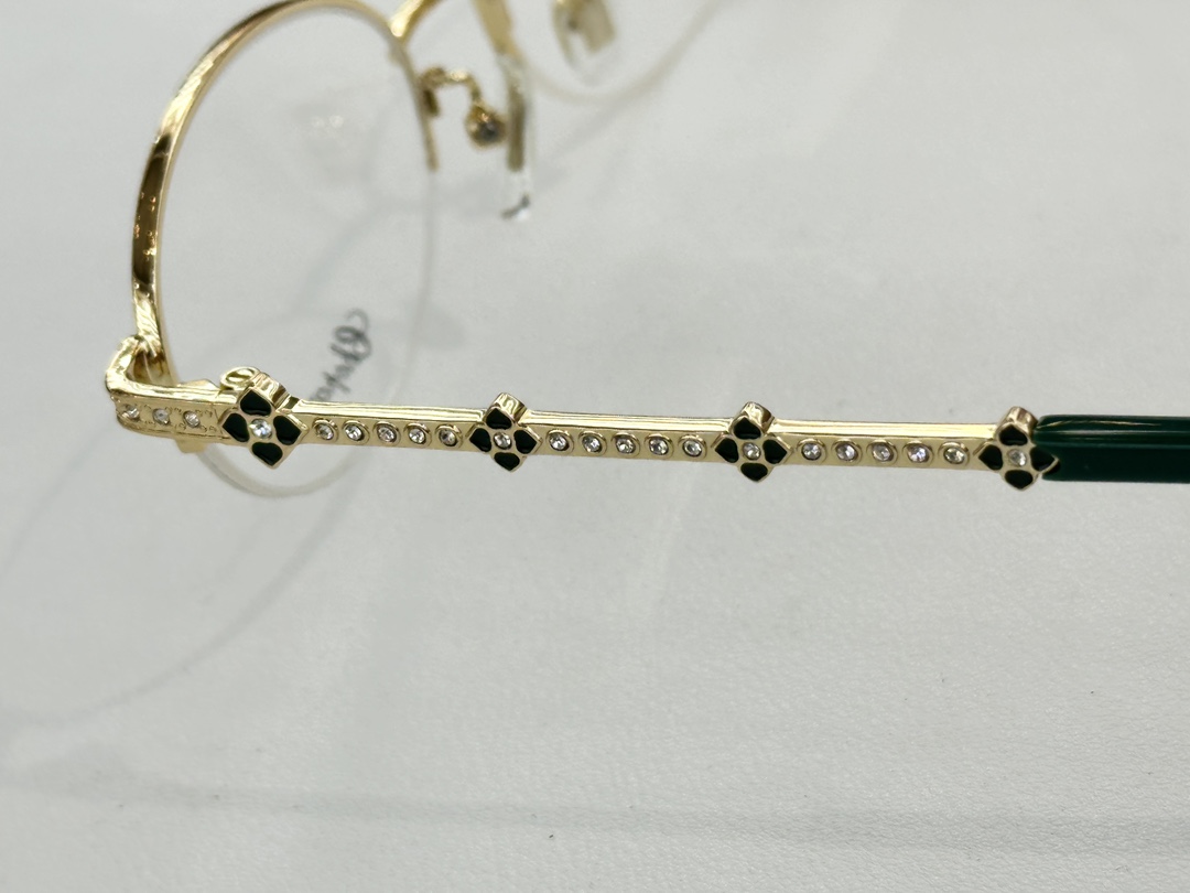 𝘾𝙃𝙊𝙋𝘼𝙍𝘿MOD: VCHA51JSize：53口18 140