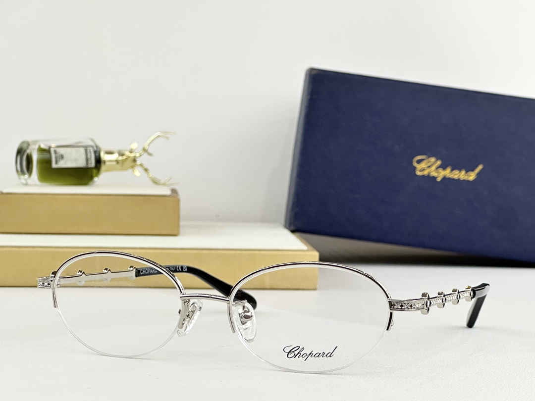 𝘾𝙃𝙊𝙋𝘼𝙍𝘿MOD: VCHA51JSize：53口18 140