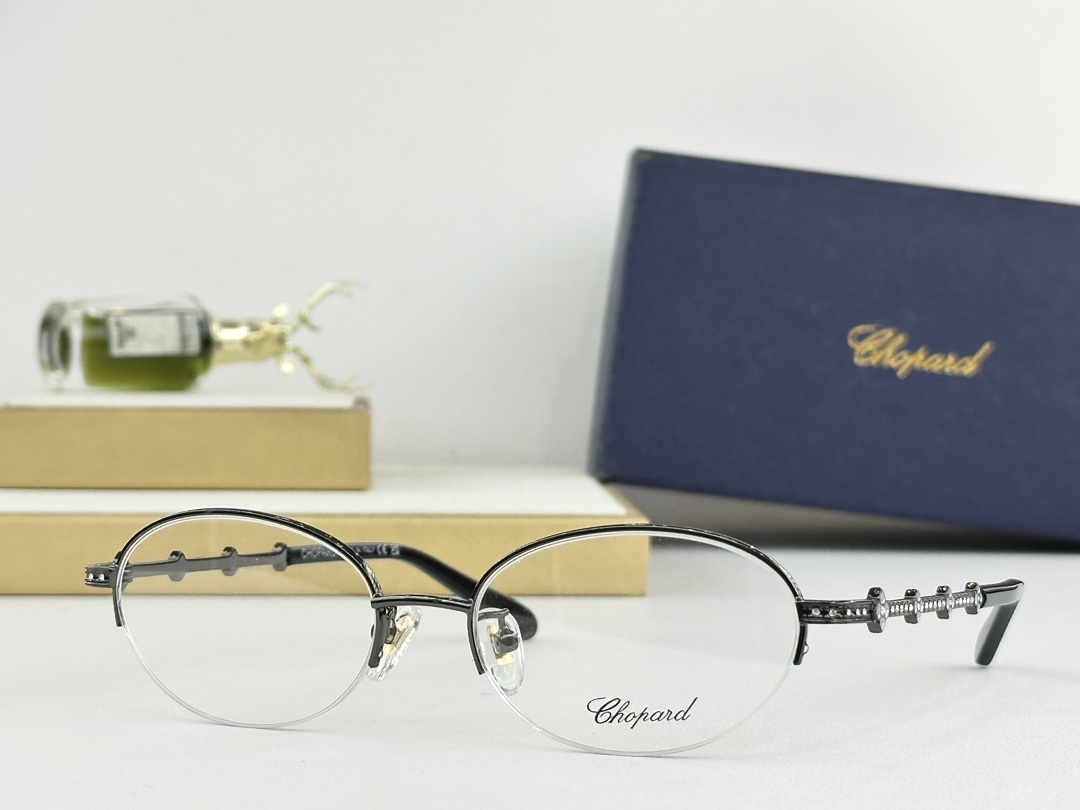 𝘾𝙃𝙊𝙋𝘼𝙍𝘿MOD: VCHA51JSize：53口18 140