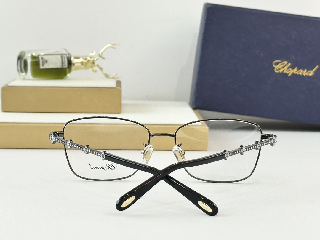 𝘾𝙃𝙊𝙋𝘼𝙍𝘿 MOD：VCHG65SSize：VCHG65S