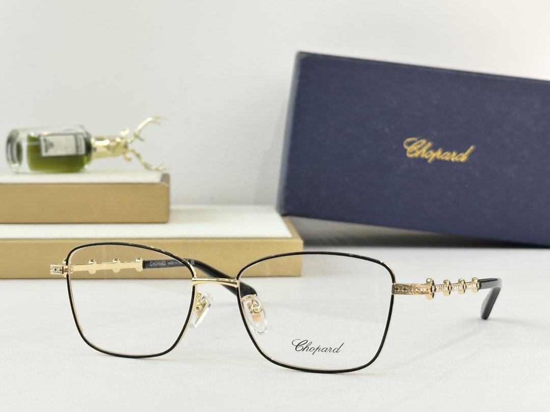 𝘾𝙃𝙊𝙋𝘼𝙍𝘿 MOD：VCHG65SSize：VCHG65S