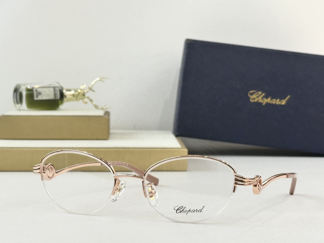 𝘾𝙃𝙊𝙋𝘼𝙍𝘿MOD：VCHG46JSize：53口19 140