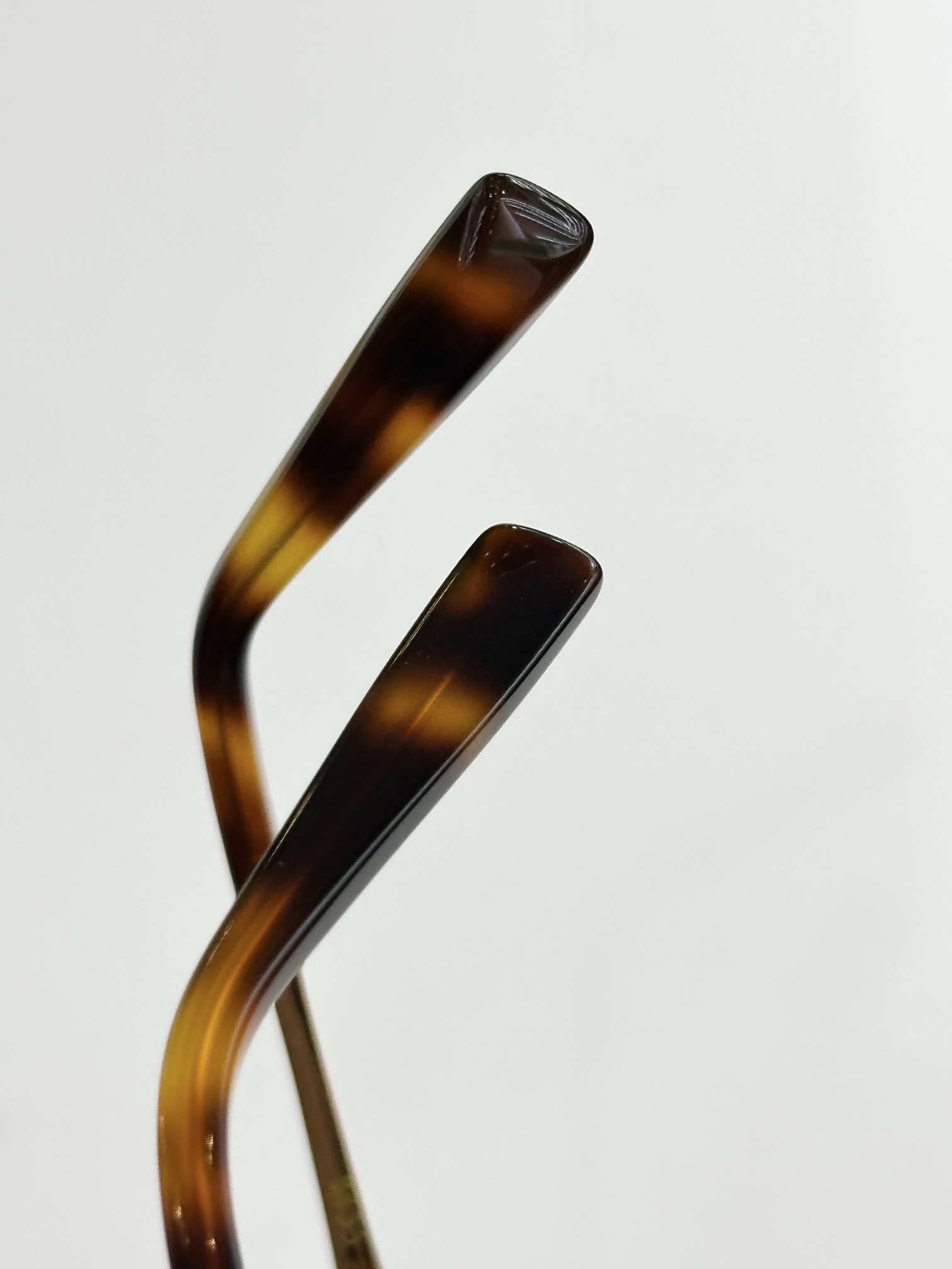 MIU MI*MOD：MU 1706LVSize：51口22 142