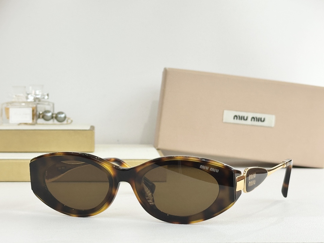 MIU MI*MOD：MU 1706LVSize：51口22 142