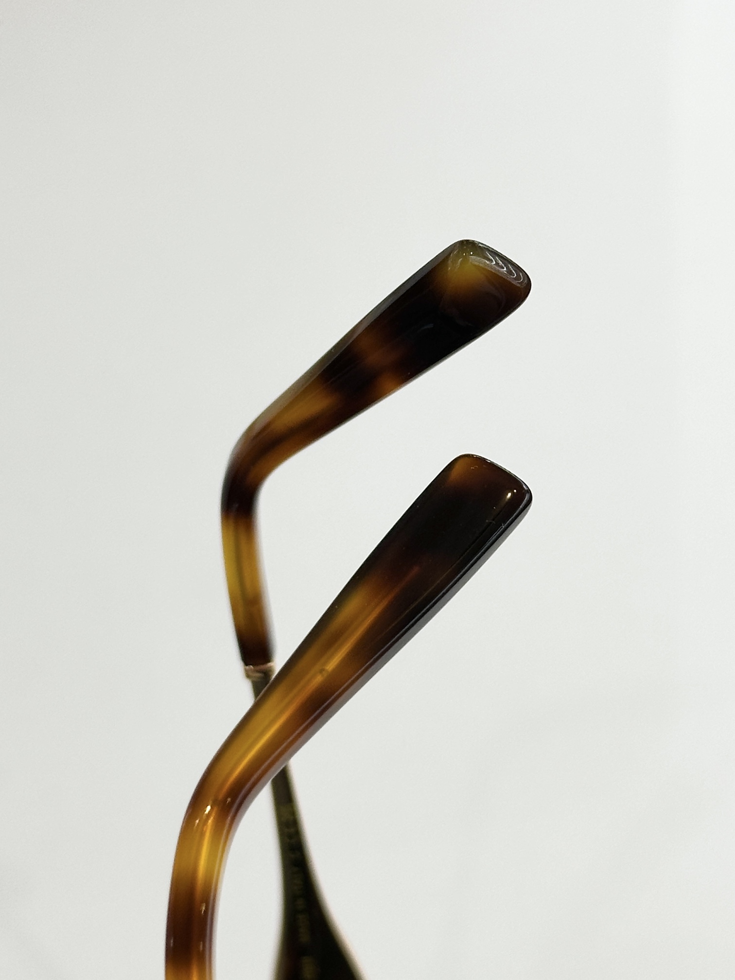 MIU MI*MOD：MU 1708LV Size：51口22 142