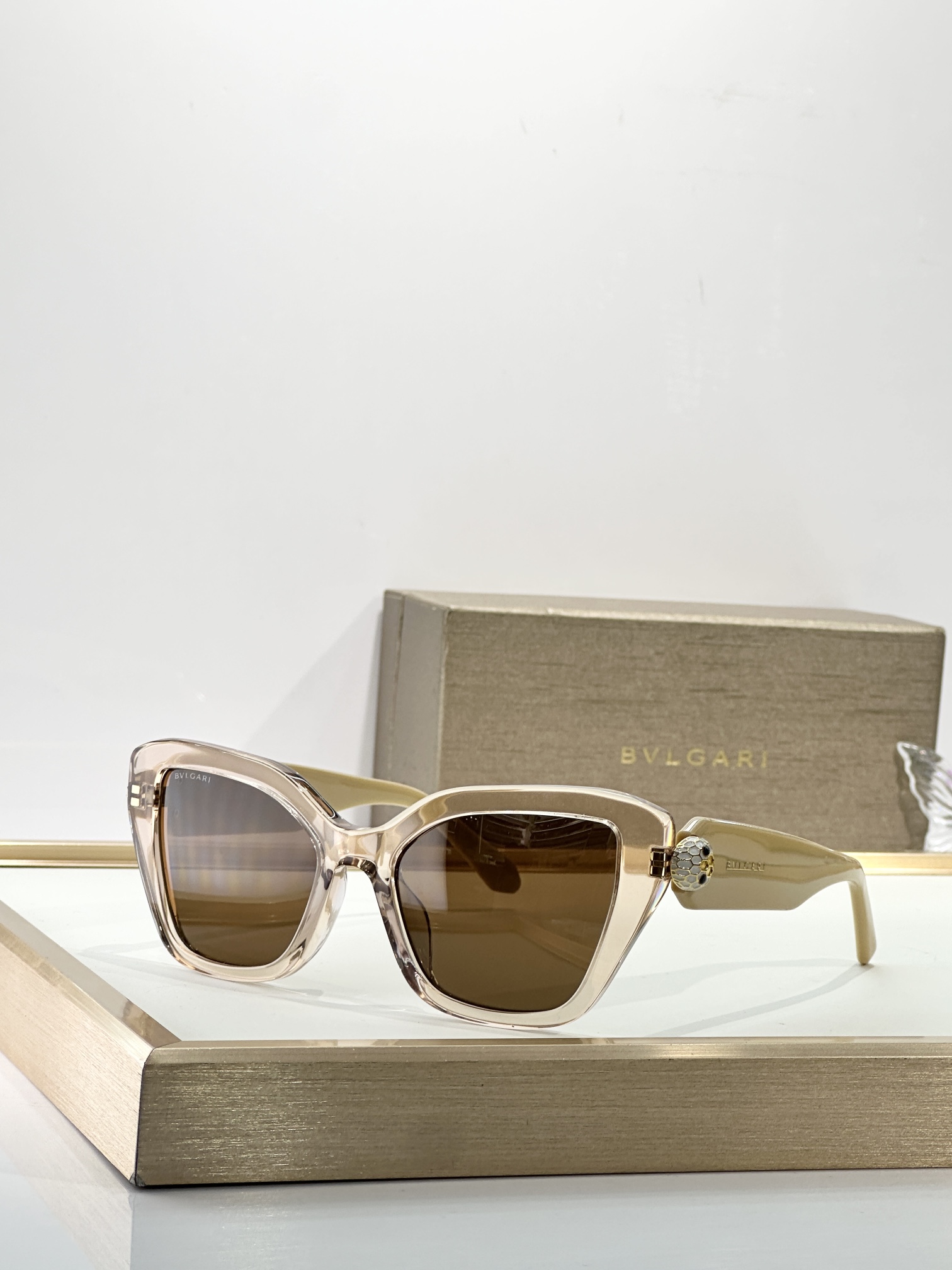 BVLGAR*MODEL：BV 40033ISIZE：53口19-140