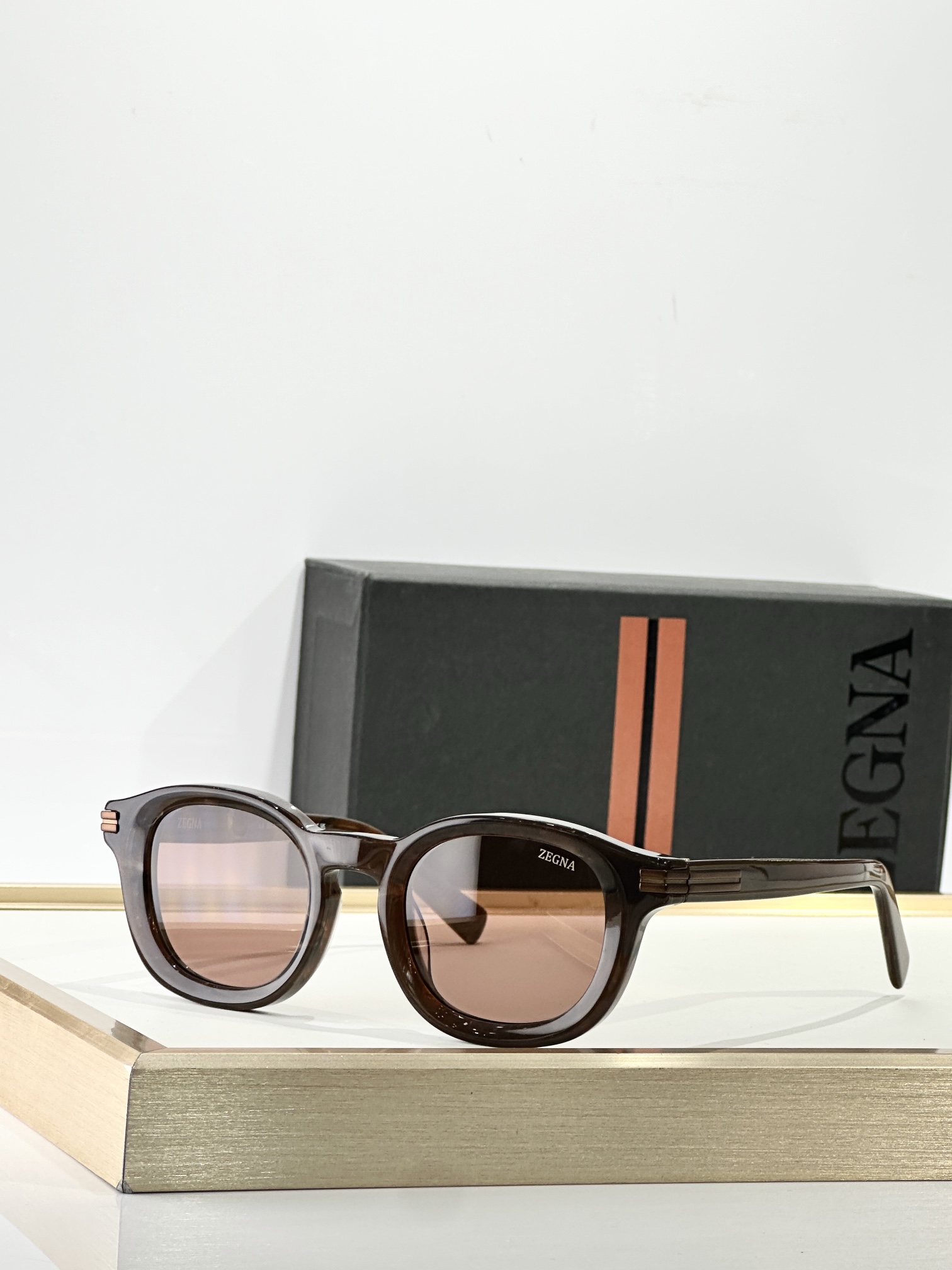 ZEGNAMOD：EZ0229Size:51口 22-145麦斯·米科尔森Mads Mikkelsen 