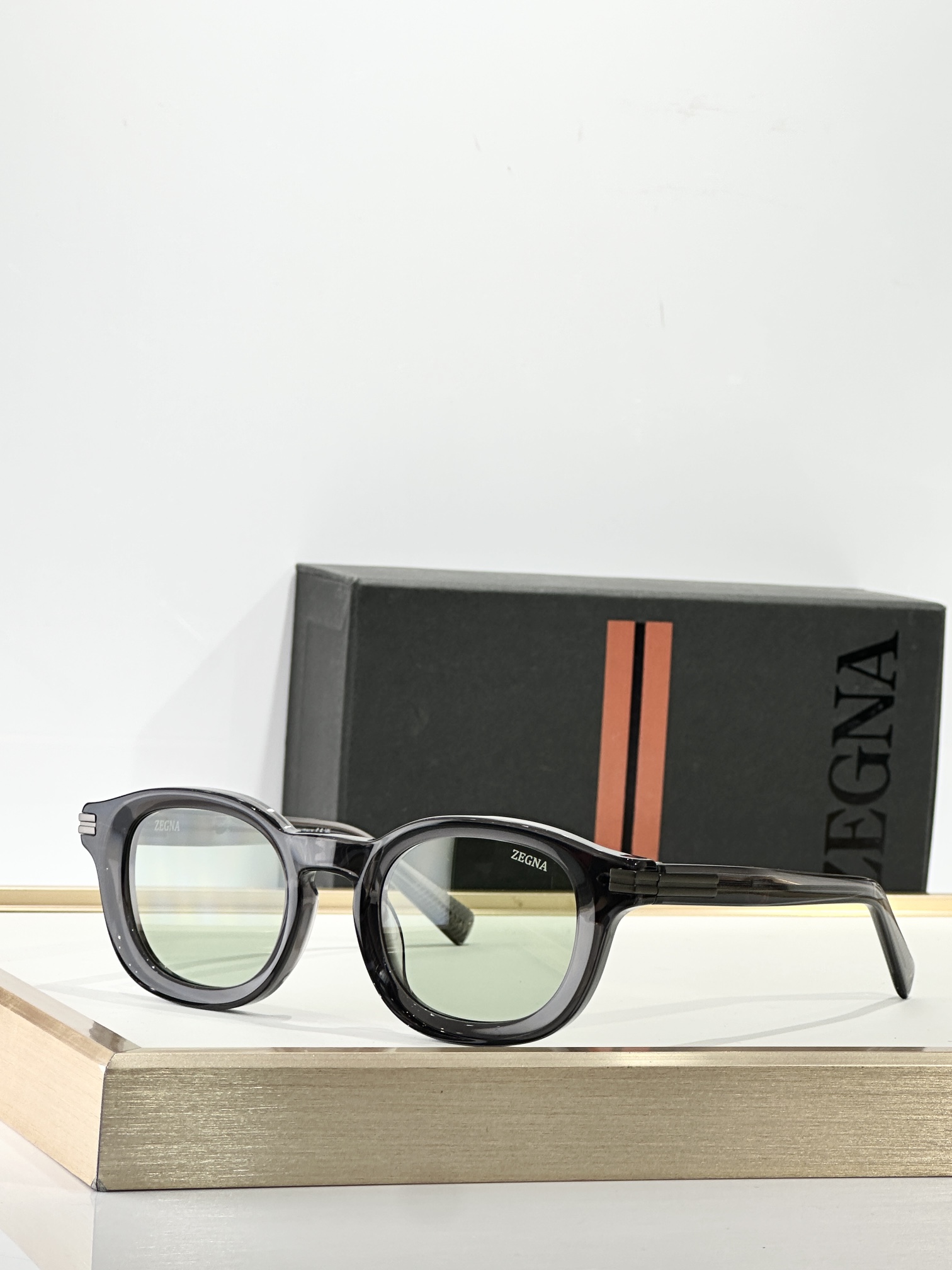 ZEGNAMOD：EZ0229Size:51口 22-145麦斯·米科尔森Mads Mikkelsen 