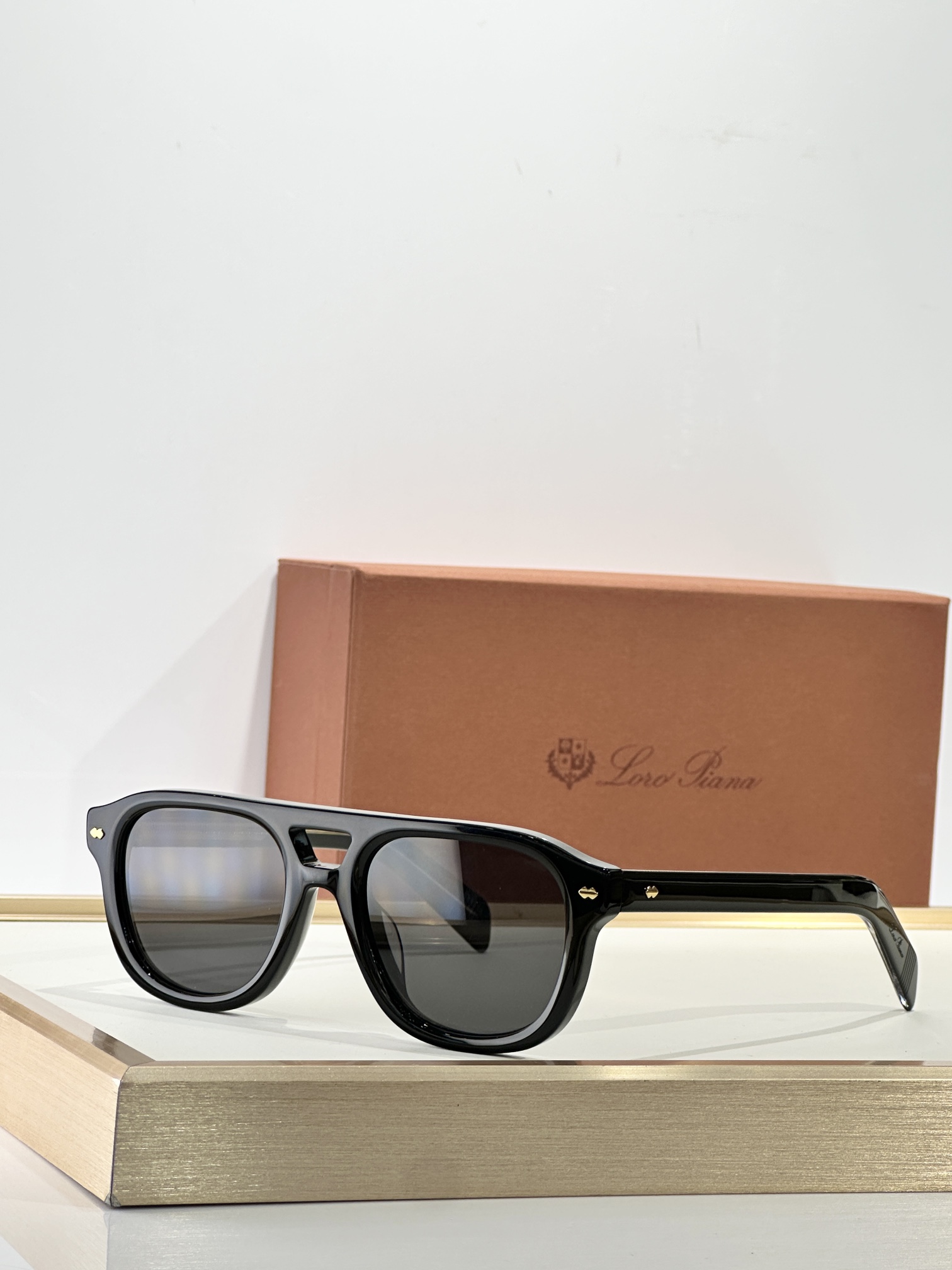 Original Original quality眼镜界“天花板”Loro PianaMod：ROADS