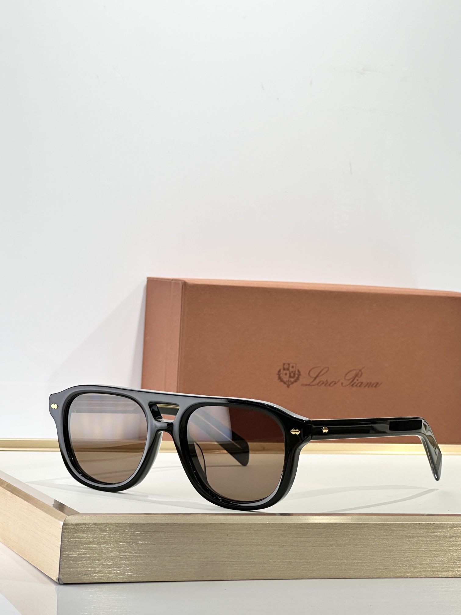 Original Original quality眼镜界“天花板”Loro PianaMod：ROADS