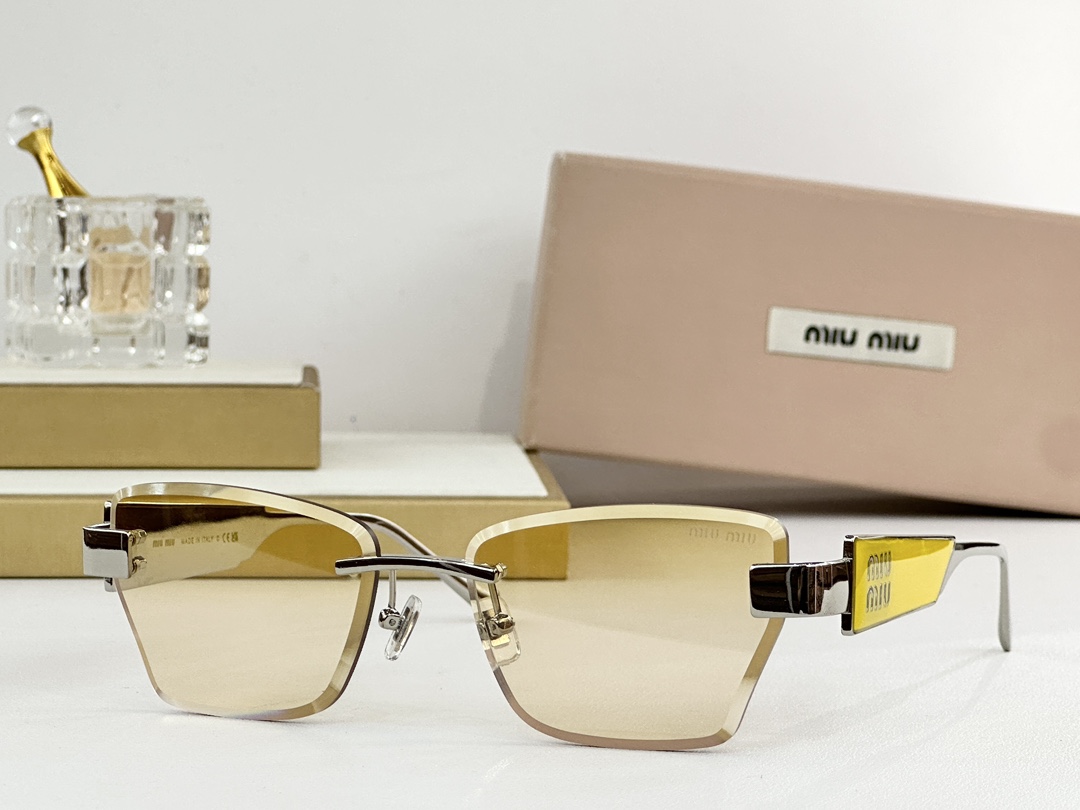 MIU MI*MOD：MU 1710LVSize：56口17 145