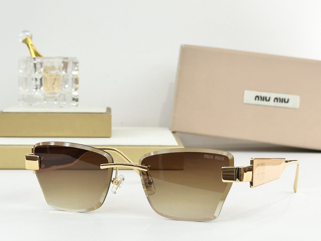 MIU MI*MOD：MU 1710LVSize：56口17 145