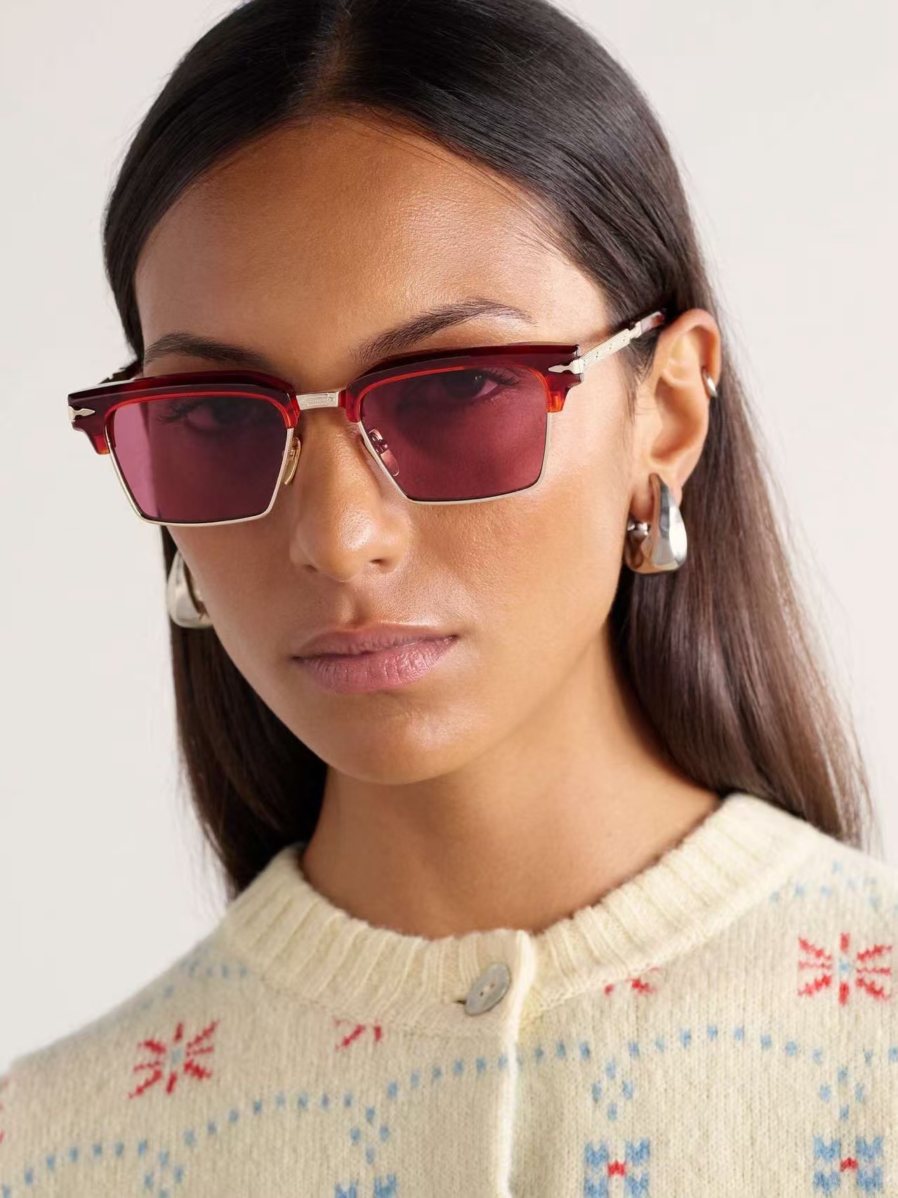 Jacques Marie Mage全网售罄 限量发售独特典藏之作经典的 50 年代风格组合眼镜，具有突