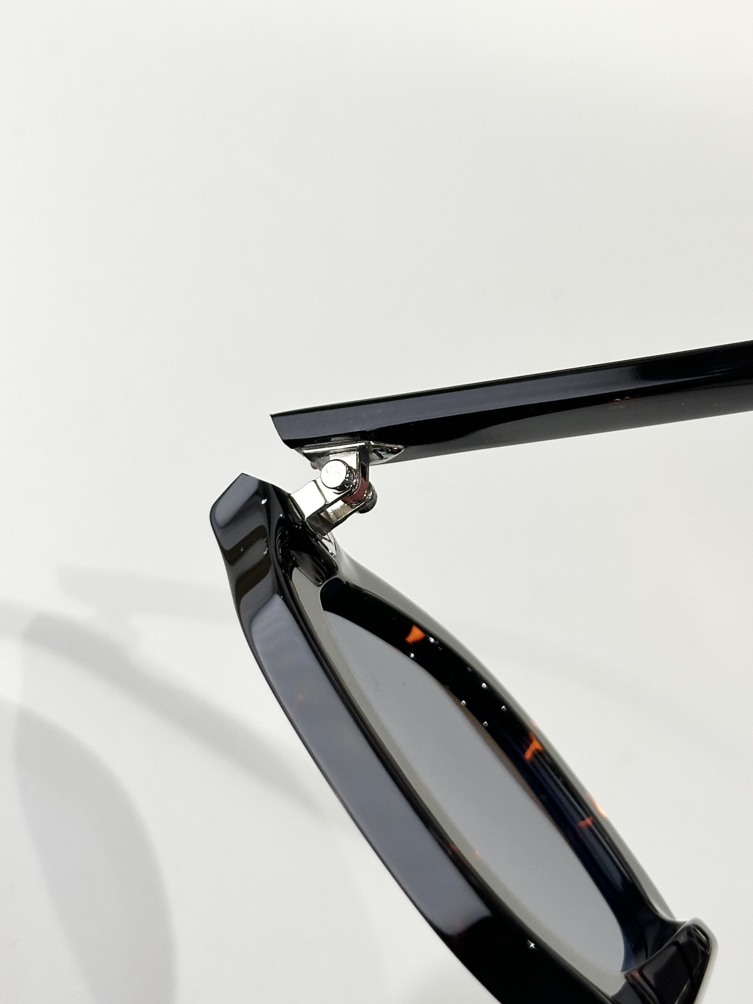 Original quality眼镜界“天花板”Loro PianaMod：ANDRE SIZE：47口