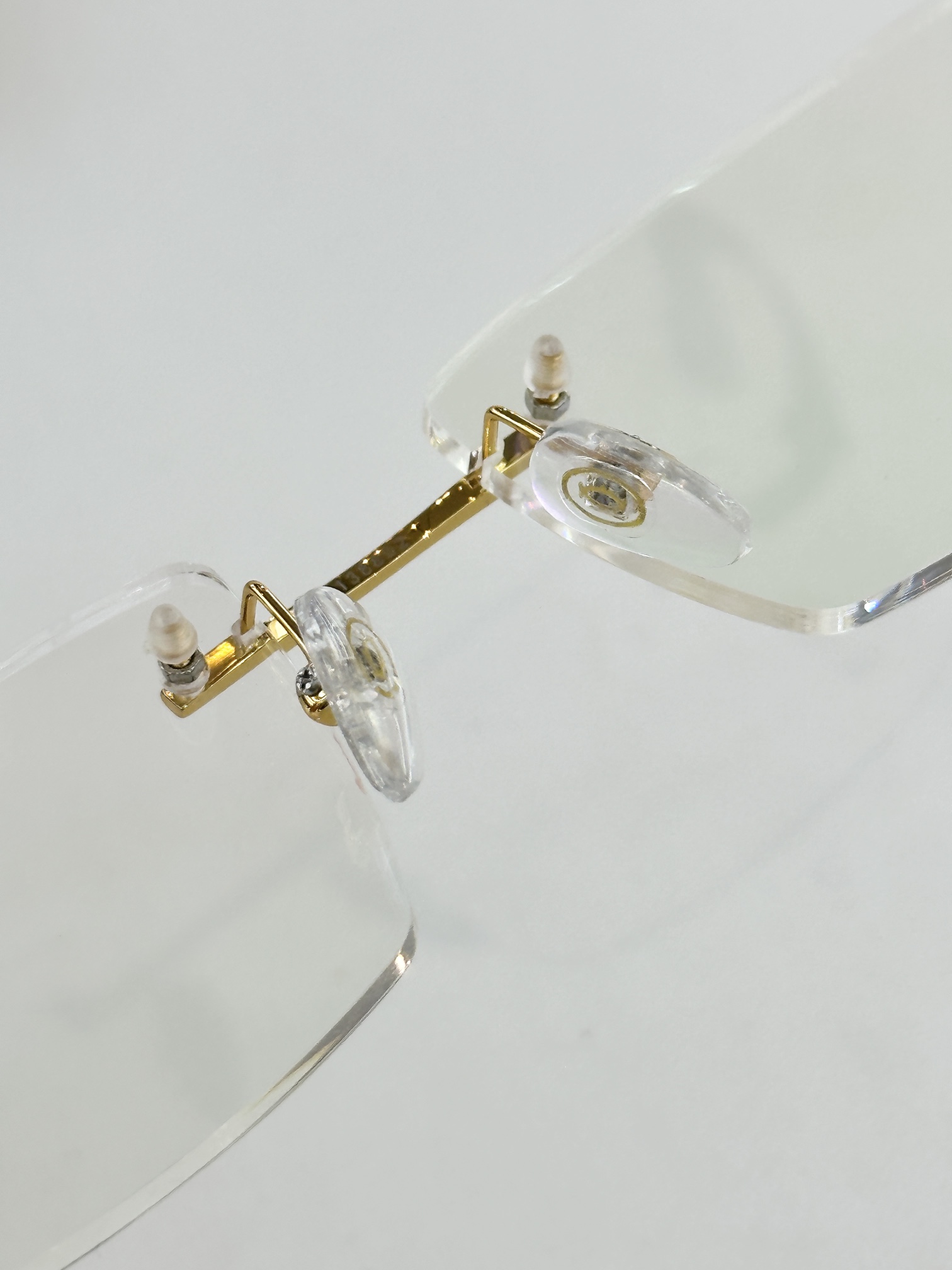 Cartie*MODEL：SIZE：56口17