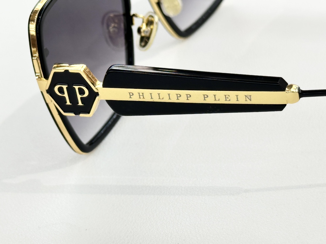 PHILIPP PLEINMODEL：122VSIZE：59口17-142